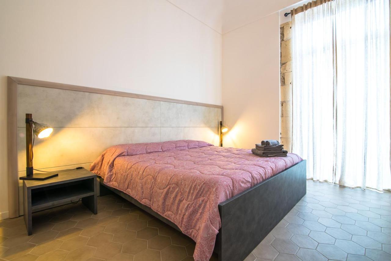 Dimora Di Levante- Ortigia Holidays Szirakúza Kültér fotó