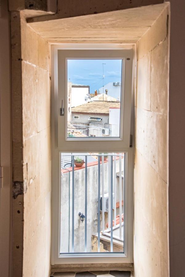 Dimora Di Levante- Ortigia Holidays Szirakúza Kültér fotó